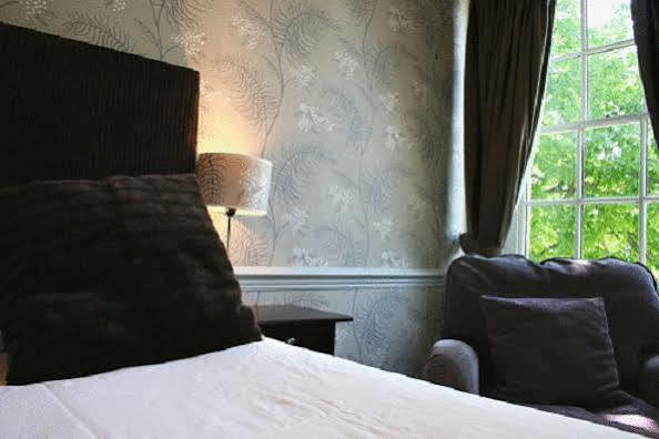 The Fleece Otel Witney Dış mekan fotoğraf