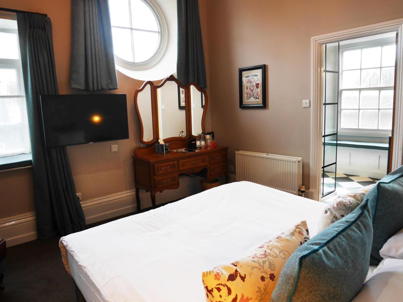 The Fleece Otel Witney Dış mekan fotoğraf