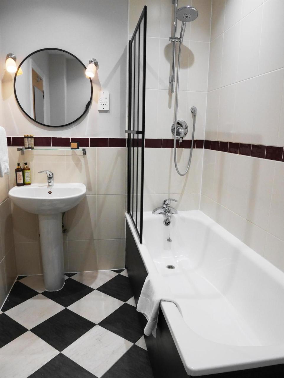 The Fleece Otel Witney Dış mekan fotoğraf