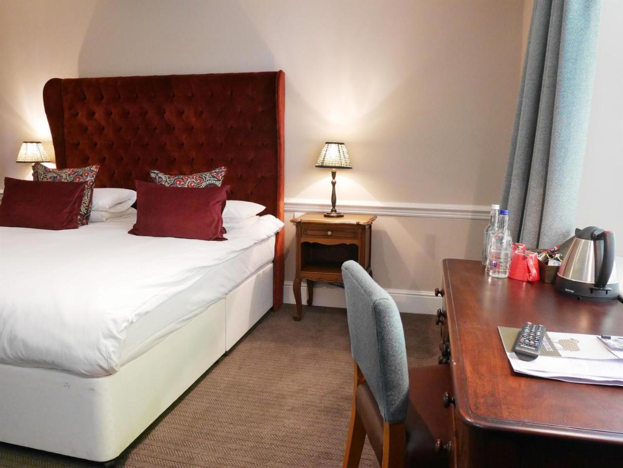 The Fleece Otel Witney Dış mekan fotoğraf