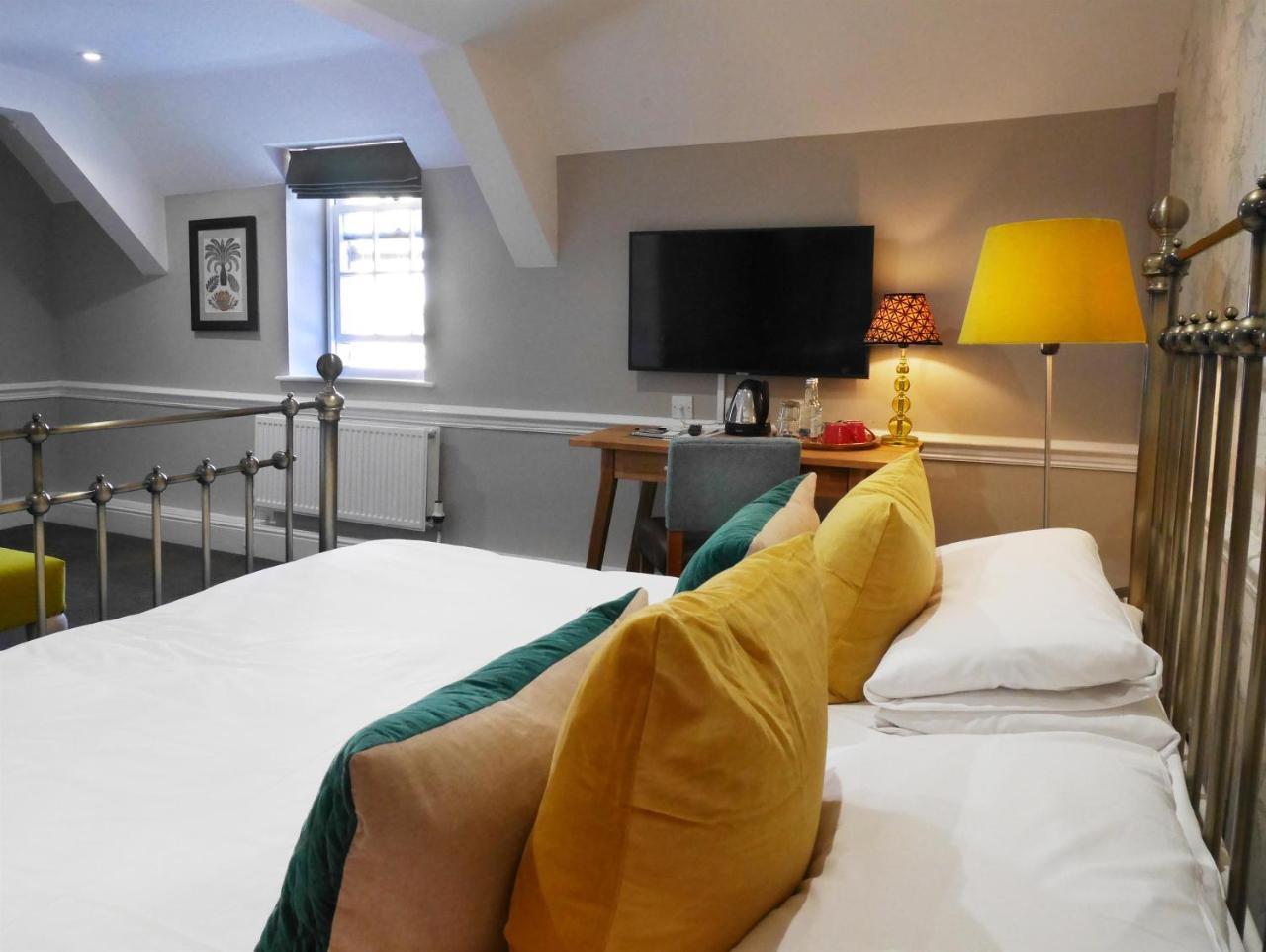 The Fleece Otel Witney Dış mekan fotoğraf
